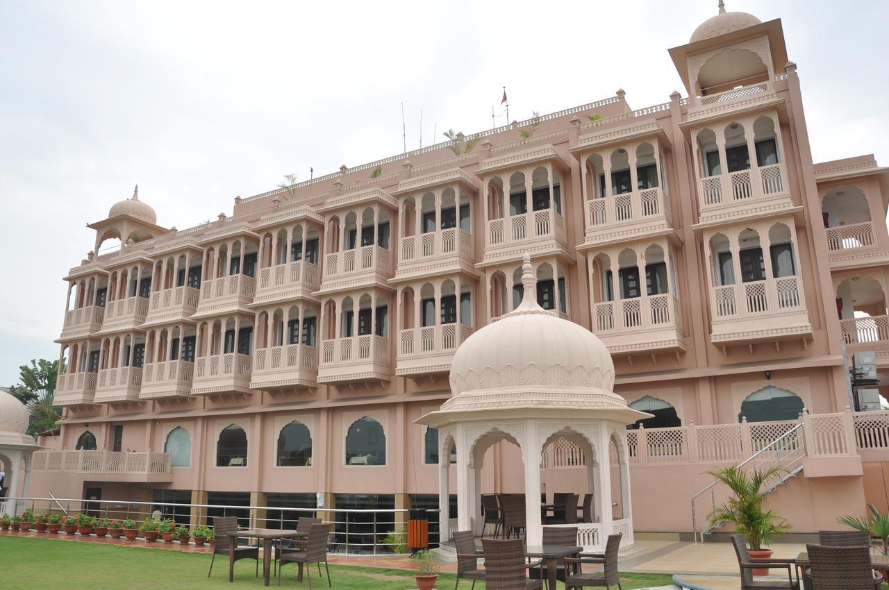 The Royal Retreat Hotell Ranchi Eksteriør bilde