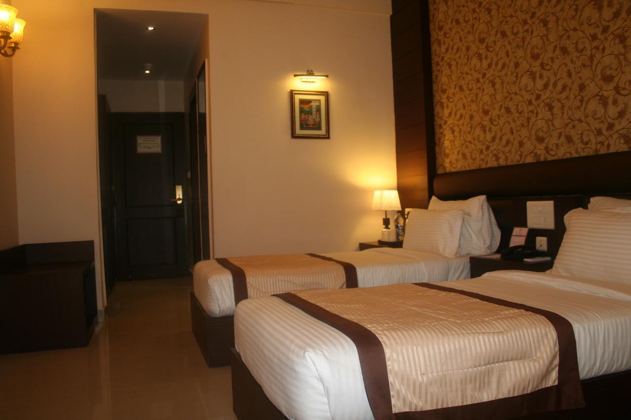 The Royal Retreat Hotell Ranchi Eksteriør bilde