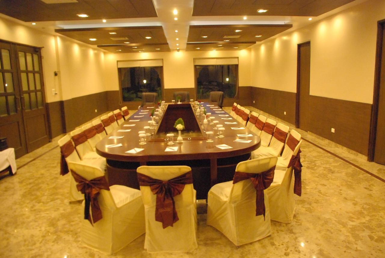 The Royal Retreat Hotell Ranchi Eksteriør bilde