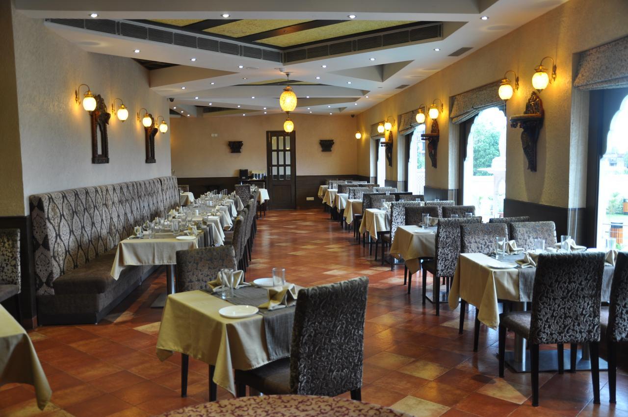 The Royal Retreat Hotell Ranchi Eksteriør bilde